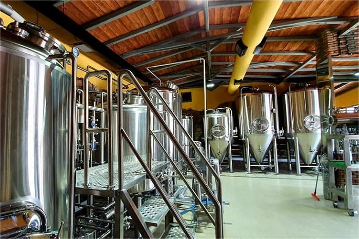 精酿啤酒厂的水处理：重要性、影响与处理方法